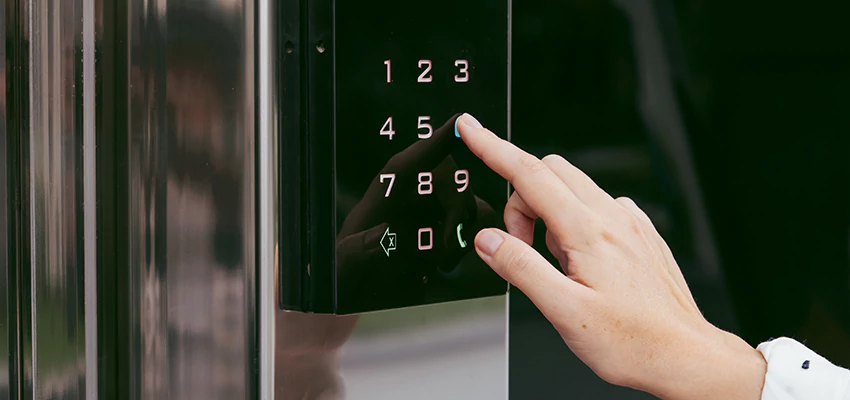 Keyless Door Entry System in Paramount, CA