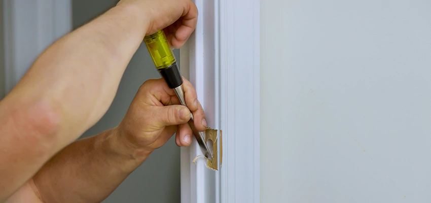 On Demand Locksmith For Key Replacement in Paramount, California