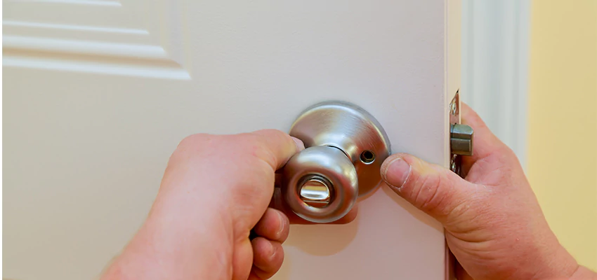 After-hours Locksmith For Lock And Key Installation in Paramount, CA