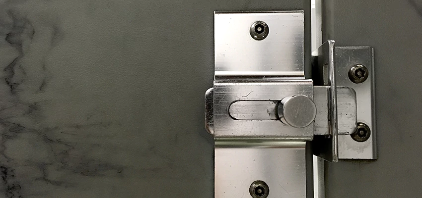 Fix A Room Door Lock in Paramount, CA